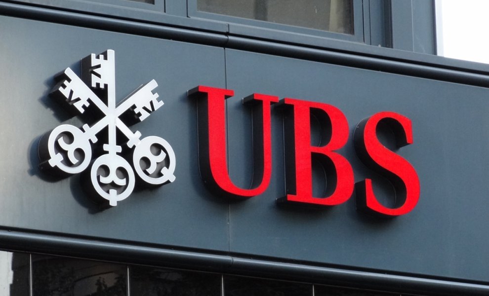 H UBS υποχώρησε στην κατάταξη ESG της Morningstar λόγω Credit Suisse