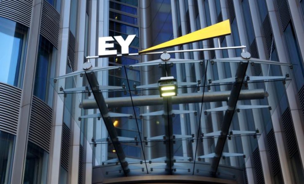 EY: Παραμένουν ανησυχητικές οι ενδείξεις για την ψυχική υγεία των εργαζόμενων στην Ελλάδα