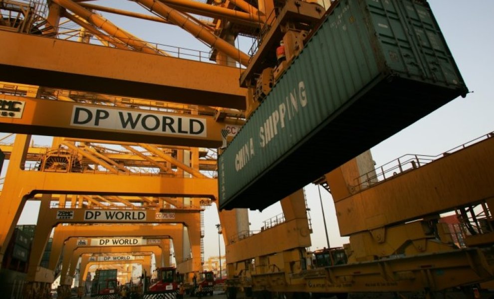 Η DP World συγκεντρώνει 1,5 δισ. δολάρια για την απαλλαγή από τον άνθρακα