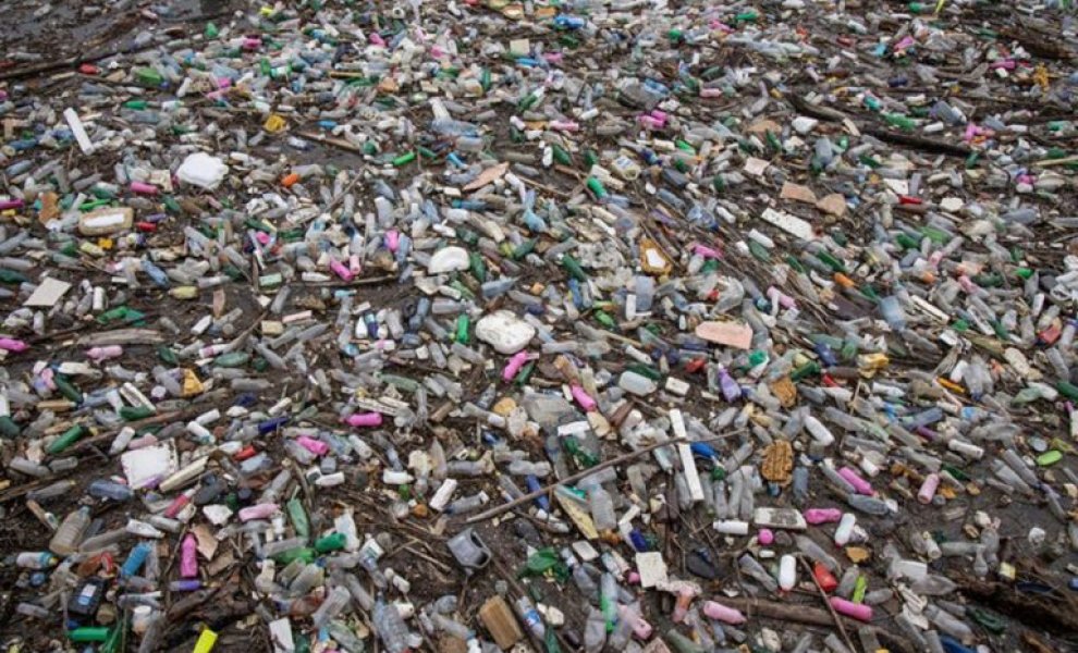ΕΕ: Δέσμη μέτρων κατά της ρύπανσης από μικροπλαστικά