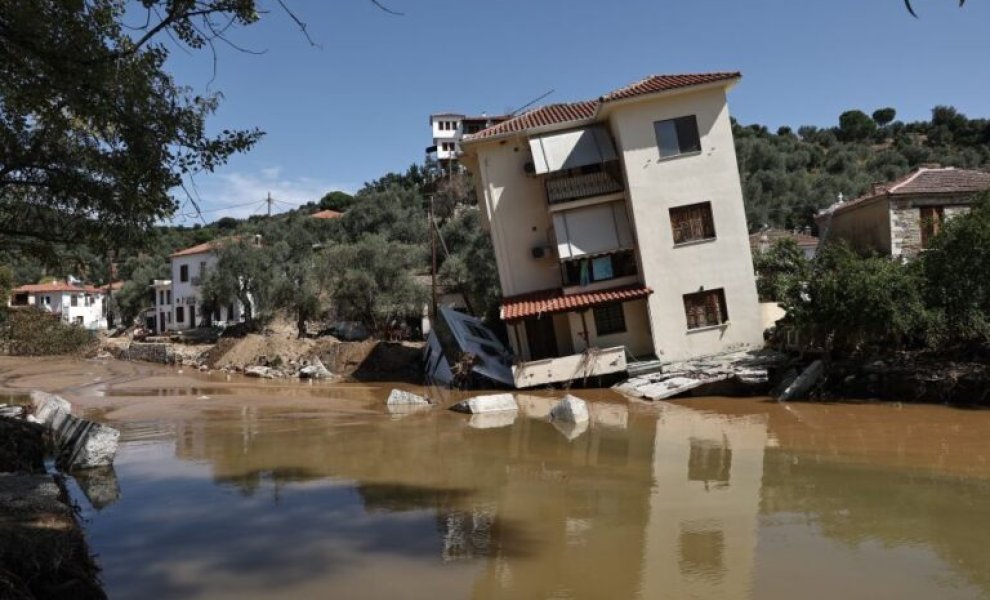 Aνεβαίνουν κατακόρυφα τα «παράγωγα καιρού» καθώς τα ακραία κλιματικά φαινόμενα συγκλονίζουν τον πλανήτη