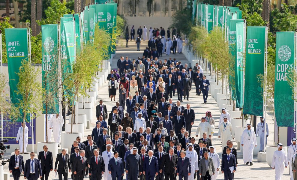 COP28: Ποιες χώρες έχουν τους περισσότερους αντιπροσώπους;