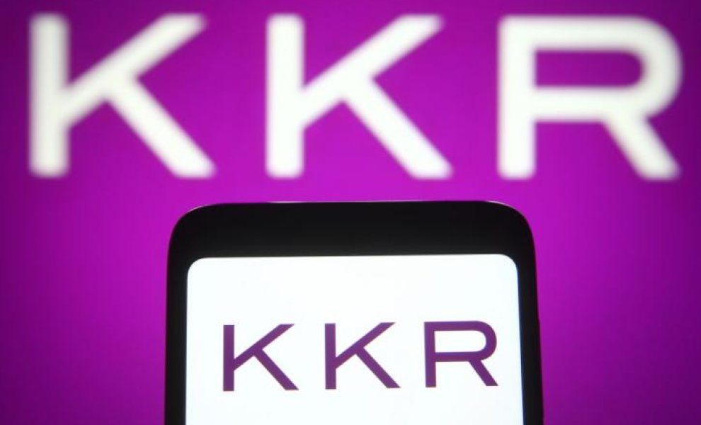 KKR: Βασικό ζήτημα για το 2024 η μετάβαση από την "καφέ" στην πράσινη οικονομία