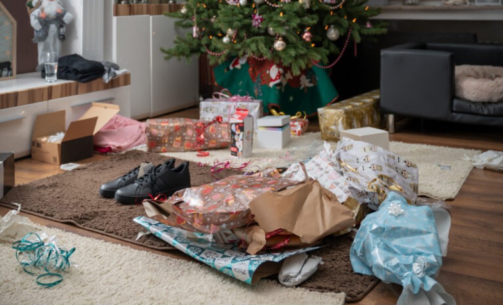 Γερμανία: Τι γίνεται με τους εκατοντάδες τόνους «χριστουγεννιάτικων» σκουπιδιών;