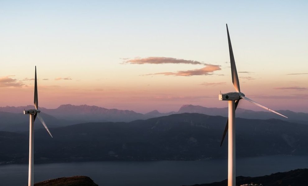 ΑΔΜΗΕ: Το 2023 χρονιά ρεκόρ για την καθαρή ενέργεια στην Ελλάδα