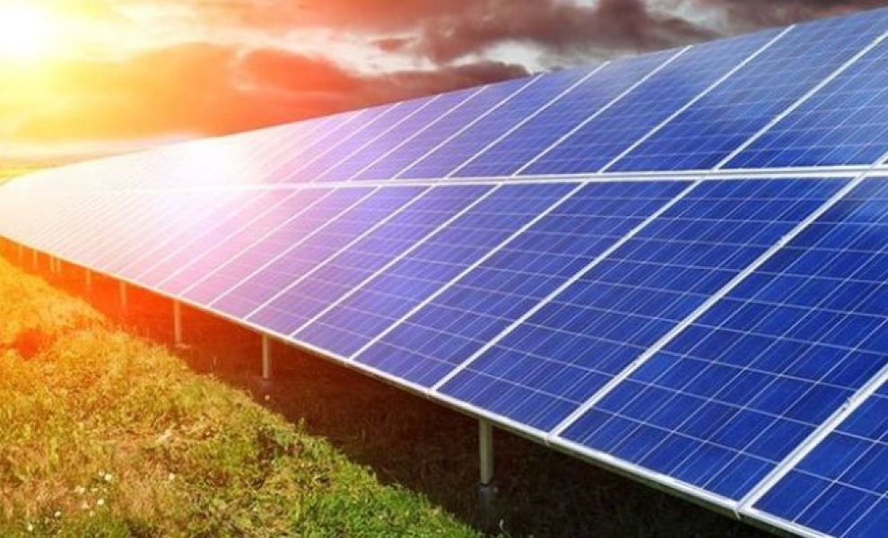 ΕΕ: Στόχος η στήριξη της ηλιακής βιομηχανίας χωρίς να διακινδυνεύσει ο στόχος για την ενέργεια