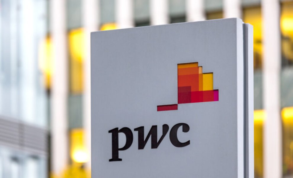 PwC Ελλάδας: Εισάγει τετραήμερη εργασία για τους νέους auditors