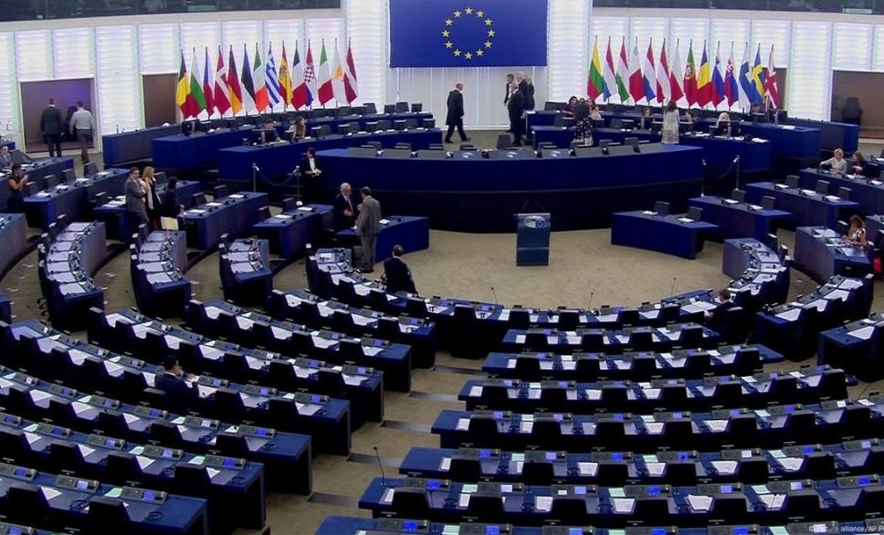 Πάζλ για δυνατούς λύτες, η απλούστευση των ευρωπαϊκών νόμων για τα θέματα βιωσιμότητας