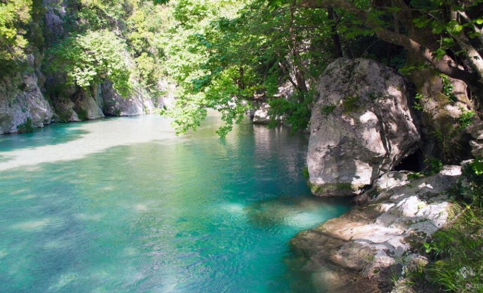 Περισσότεροι από 8.500 τόνοι αντιβιοτικών καταλήγουν κάθε χρόνο στους ποταμούς