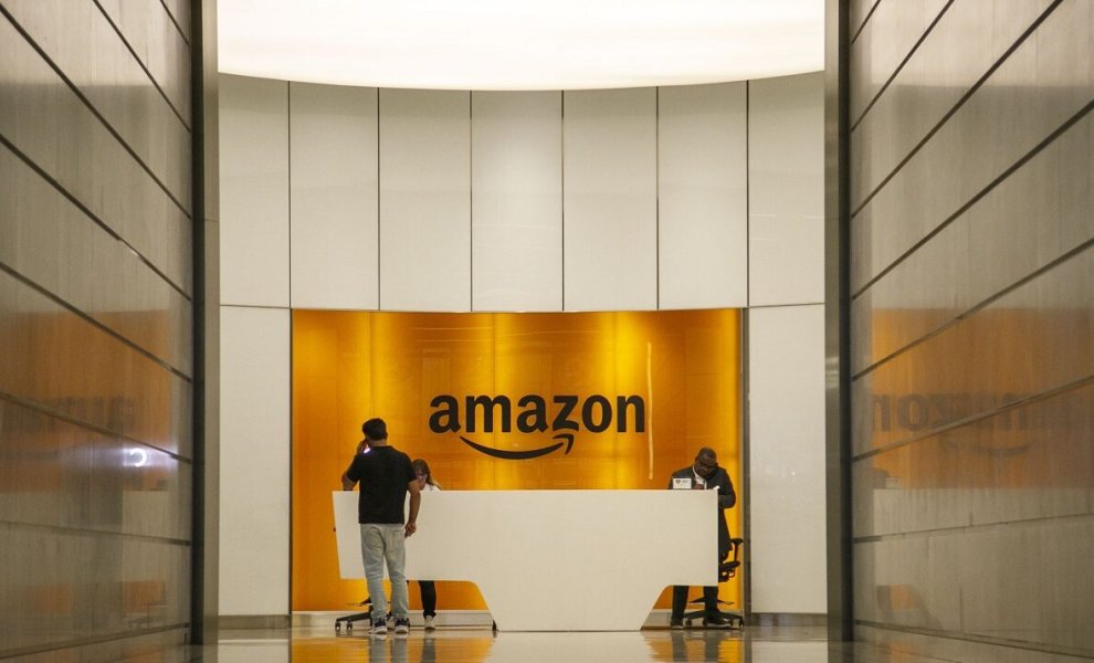 Amazon: Άλμα 6% στις εκπομπές CO2 λόγω των data centers
