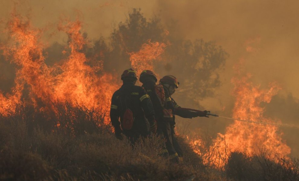Η Ευρώπη βιώνει ένα καυτό καλοκαίρι από κάθε άποψη: Ρεκόρ θερμοκρασιών και πυρκαγιές 