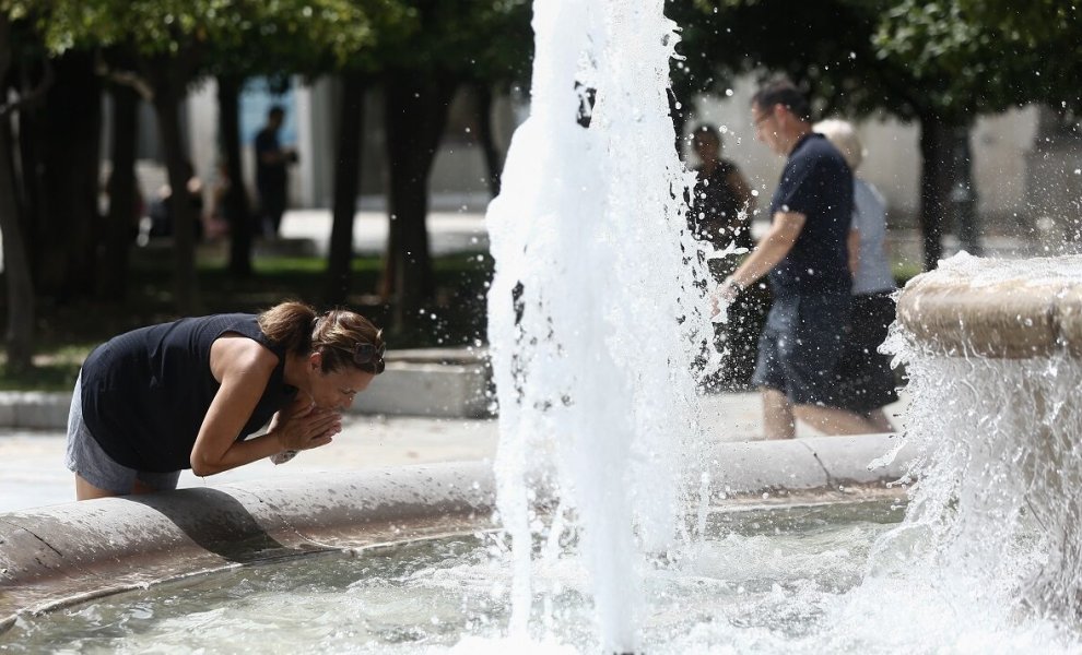 Ο καύσωνας στην Ευρώπη κόστισε τη ζωή σε 2.300 ανθρώπους