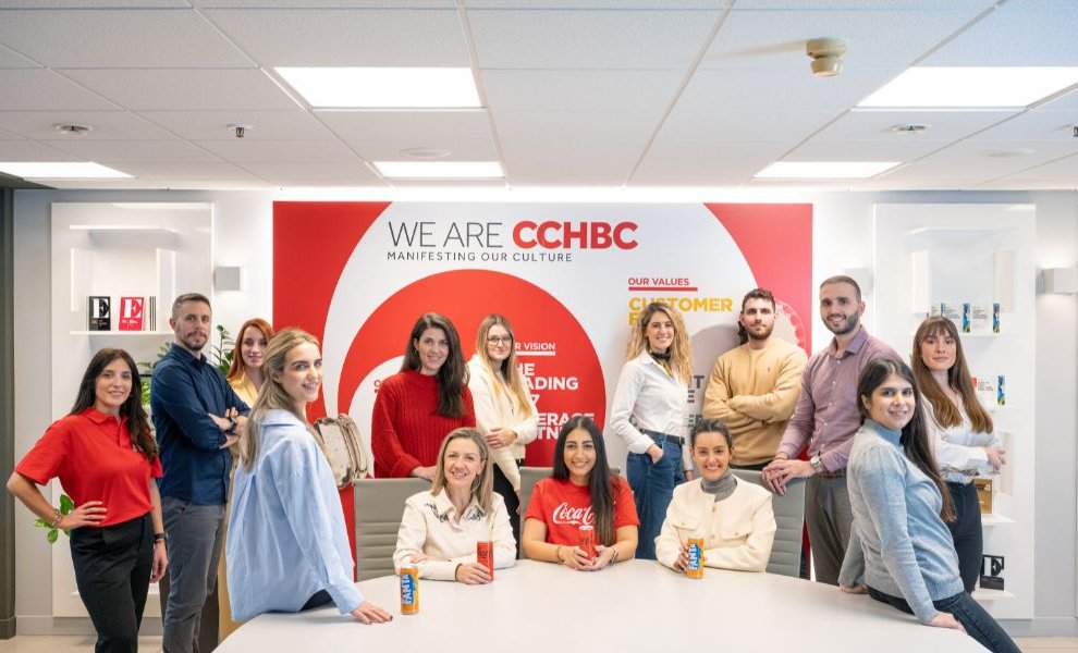 Coca-Cola Τρία Έψιλον: Πώς καταφέρνει να αναδεικνύεται Κορυφαίος Εργοδότης για έξι συνεχόμενα χρόνια; 