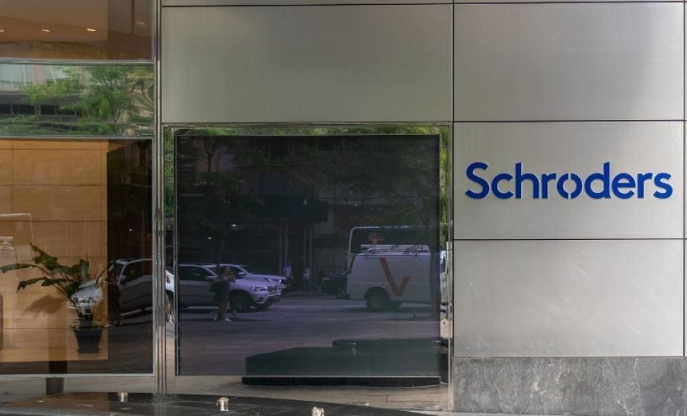 Η Schroders πετυχαίνει μετάβαση στο 100% ανανεώσιμη ηλεκτρική ενέργεια — έναν χρόνο νωρίτερα