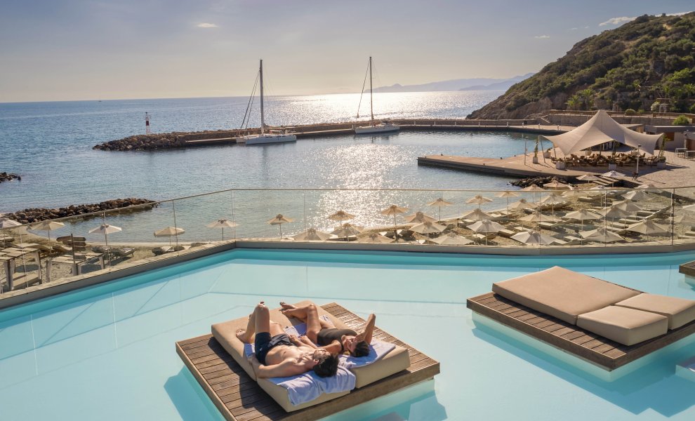 Ο Όμιλος Zeus International Hotels & Resorts παρουσιάζει τη νέα εταιρική του ταυτότητα σηματοδοτώντας μία νέα εποχή ανάπτυξης