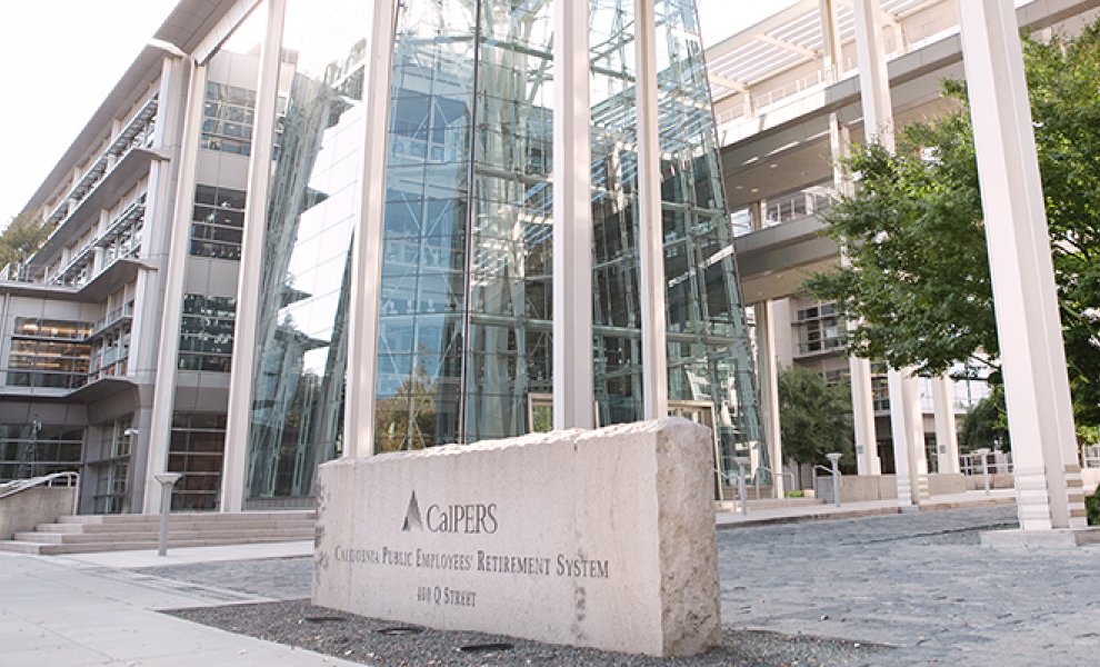 Το μεγάλο συνταξιοδοτικό ταμείο CalPERS στρέφεται σε ευκαιρίες προσαρμογής ενώ η αγορά «κλιματικών λύσεων» φτάνει τα 60 δισ. $