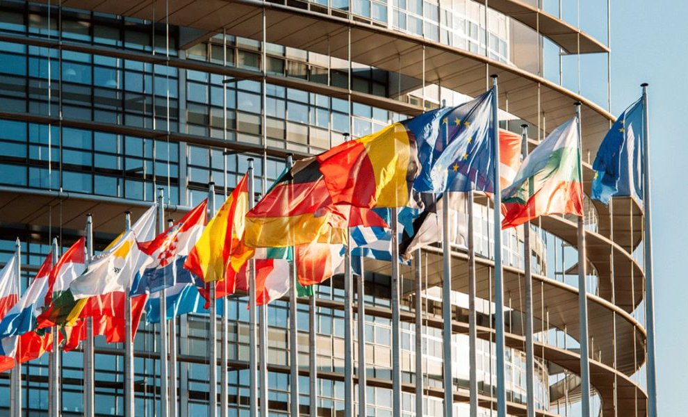 SFDR: Ποιες είναι οι πρώτες αντιδράσεις των Ευρωπαίων Διαχειριστών Κεφαλαίων; 