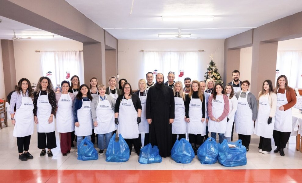 HELLENiQ ENERGY: Δράσεις κοινωνικής προσφοράς την εορταστική περίοδο