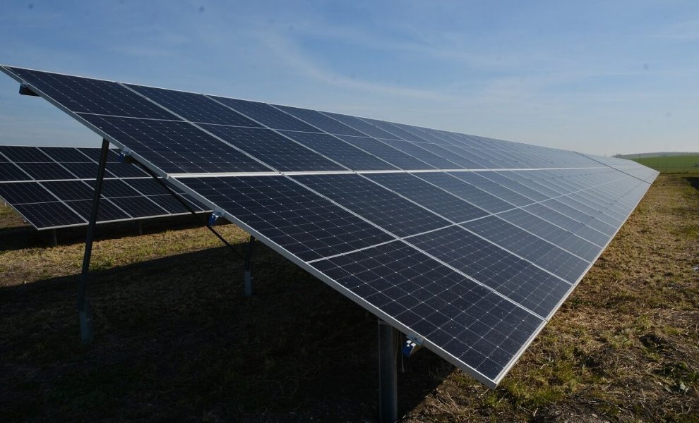 Quest: Ολοκληρώθηκε η μεταβίβαση φωτοβολταϊκών 36,7 MW έναντι €36 εκατ.