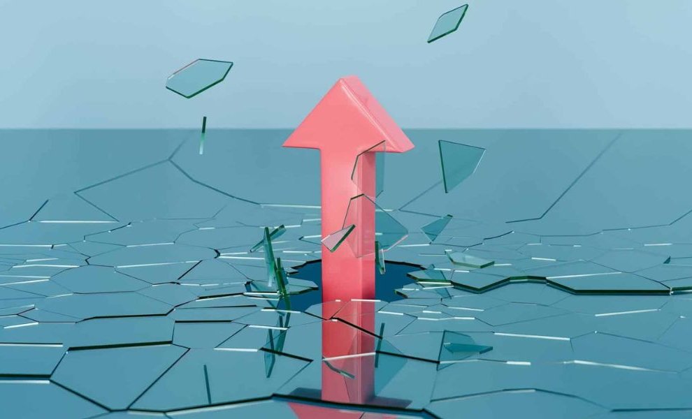 Ίδιος ρόλος, άλλος μισθός: Γιατί οι Έλληνες δεν συζητούν τον μισθό τους και ποια είναι τα ποσοστά μισθολογικών ανισοτήτων;