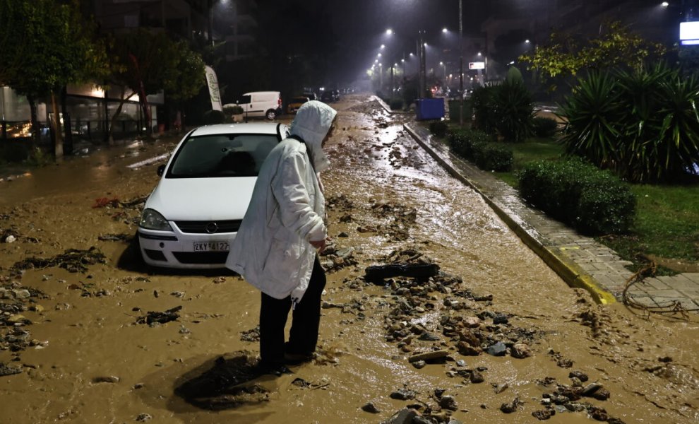 Κακοκαιρία χωρίς προηγούμενο: γιατί «πνίγηκαν» τα νότια προάστια και τι φοβούνται οι επιστήμονες για την Αθήνα