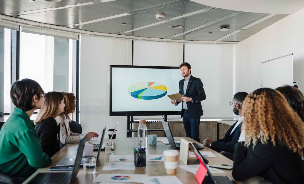 Παγκόσμιο Οικονομικό Φόρουμ: Γιατί οι ομάδες βιωσιμότητας πρέπει να «μιλήσουν» τη γλώσσα των επιχειρήσεων