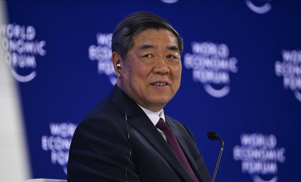 Η Κίνα στο Νταβός με μήνυμα συνεργασίας και κλίματος: ελεύθερο εμπόριο, διάλογος και ρόλος στην πράσινη μετάβαση