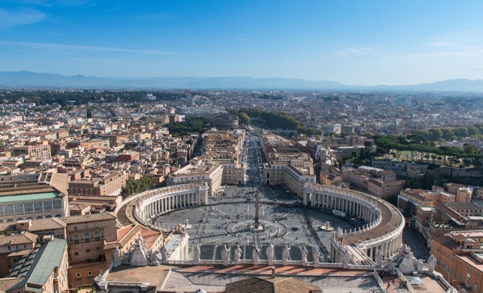 Vatican Bank: Νέοι χρηματιστηριακοί δείκτες με καθολικές αρχές σε μια δύσκολη συγκυρία για το ESG