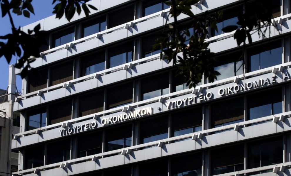 Διευκρινήσεις των υπουργείων Οικονομίας και Εργασίας για τα προγράμματα κατάρτισης: Όλα έγιναν με απόλυτη διαφάνεια