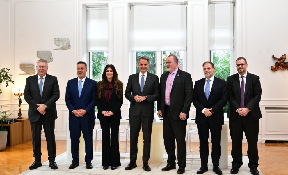 Υπογραφή της συμφωνίας μίσθωσης των Chevron - Helleniq Energy