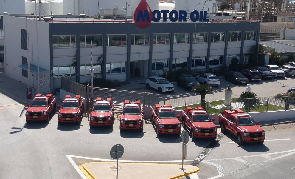 Motor Oil - Βαρδινογιάννειο Ιδρυμα: Δωρεά 7 πυροσβεστικών οχημάτων σε δήμους της περιοχής