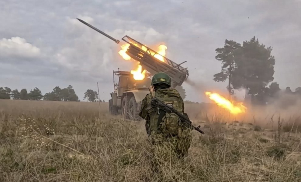 Morgan Stanley: Τα «πράσινα» funds στρέφουν δισεκατομμύρια στη βιομηχανία όπλων