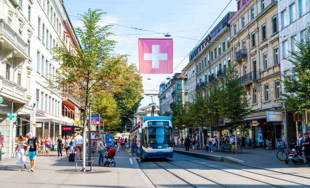 Ελβετία: Αναδιάρθρωση του πλαισίου βιωσιμότητας με έμφαση στις κλιματικές γνωστοποιήσεις ISSB