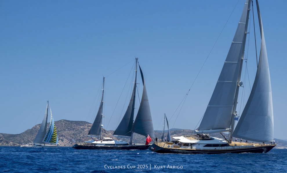 Cyclades Cup 2026: Η Αντίπαρος υποδέχεται ξανά την elite της παγκόσμιας ιστιοπλοΐας