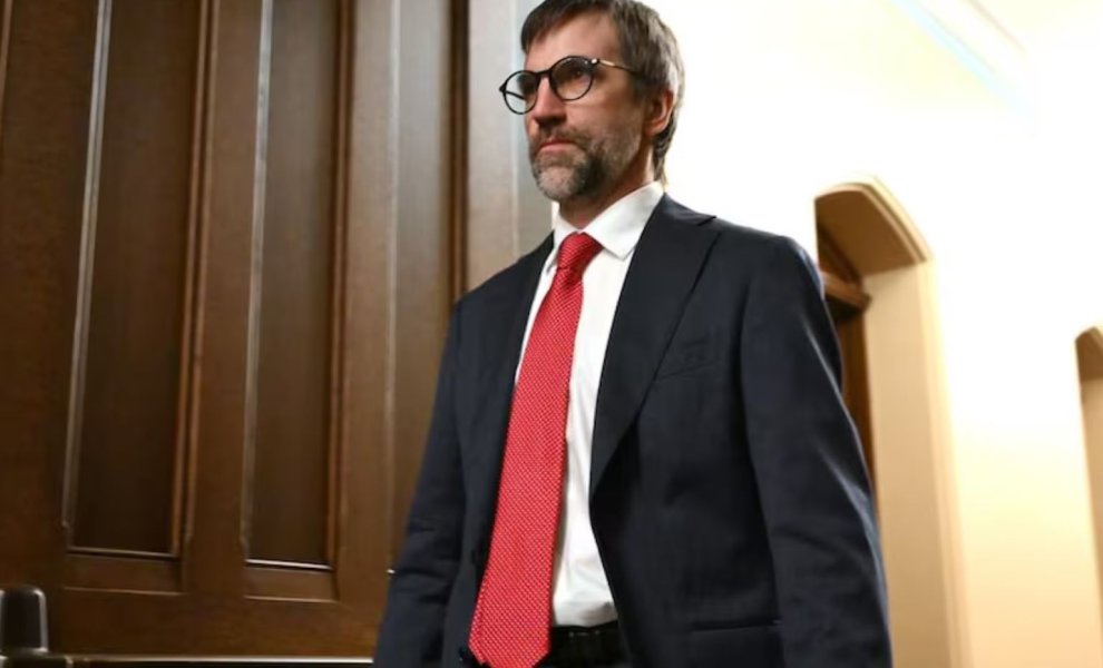Ηχηρή παραίτηση του υπουργού Περιβάλλοντος του Καναδά