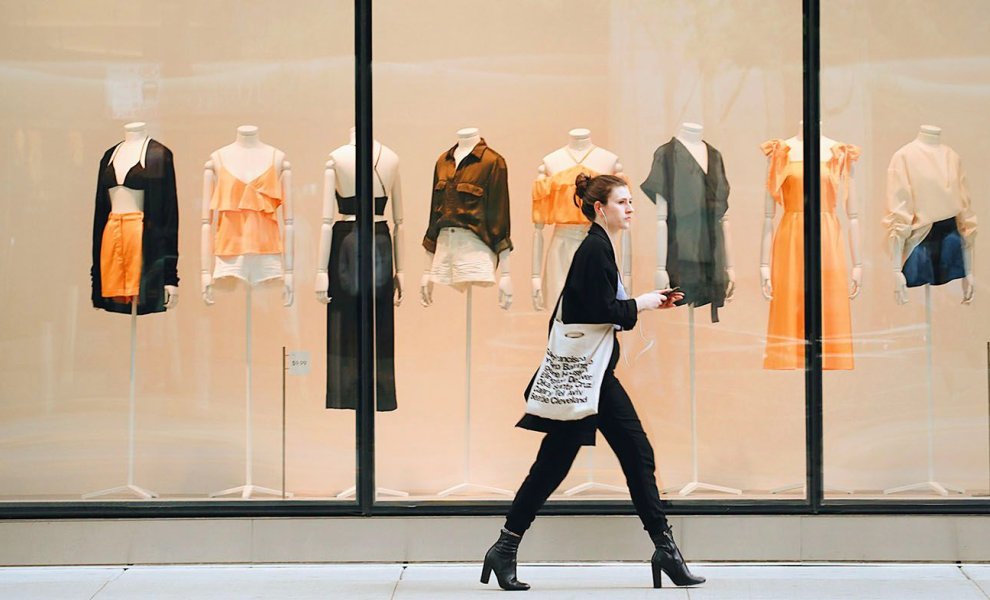 Shein και Everlane: Μήπως τελειώνει η εποχή της «βιώσιμης» ταυτότητας των millennials;