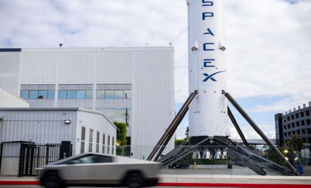 SpaceX: Ακτιβιστές μέτοχοι προειδοποιούν για κινδύνους εταιρικής διακυβέρνησης ενόψει πιθανής εισαγωγής στο χρηματιστήριο
