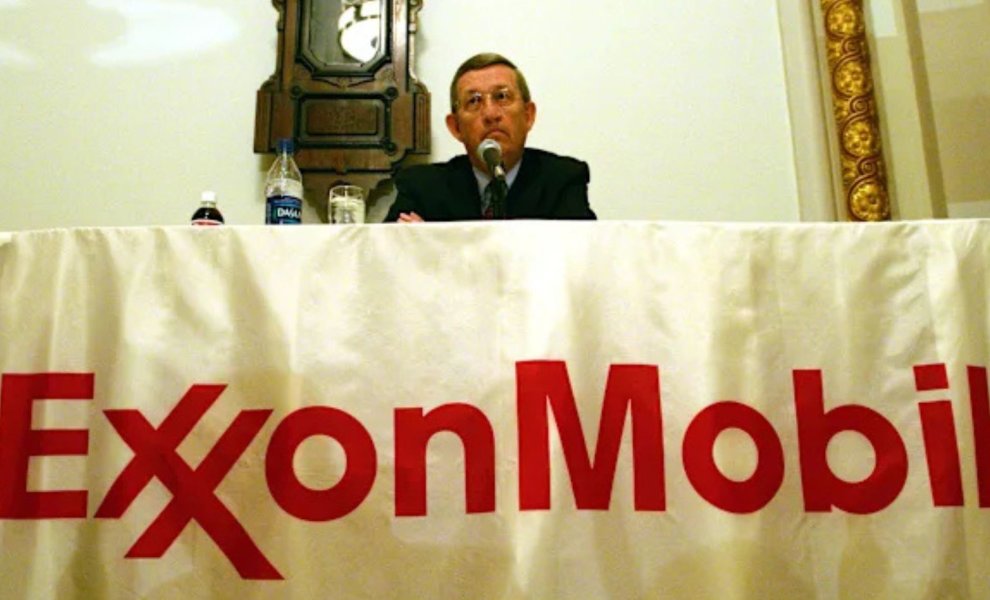 ExxonMobil: Πέθανε ο Λι Ρέιμοντ, ο CEO που σημάδεψε την πετρελαϊκή βιομηχανία και τη συζήτηση για την κλιματική αλλαγή