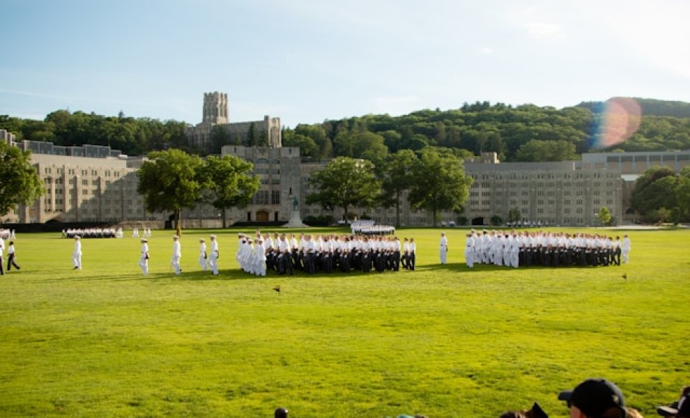 West Point: Καθηγητής μηνύει τη στρατιωτική ακαδημία για περιορισμούς στη διδασκαλία της κλιματικής αλλαγής