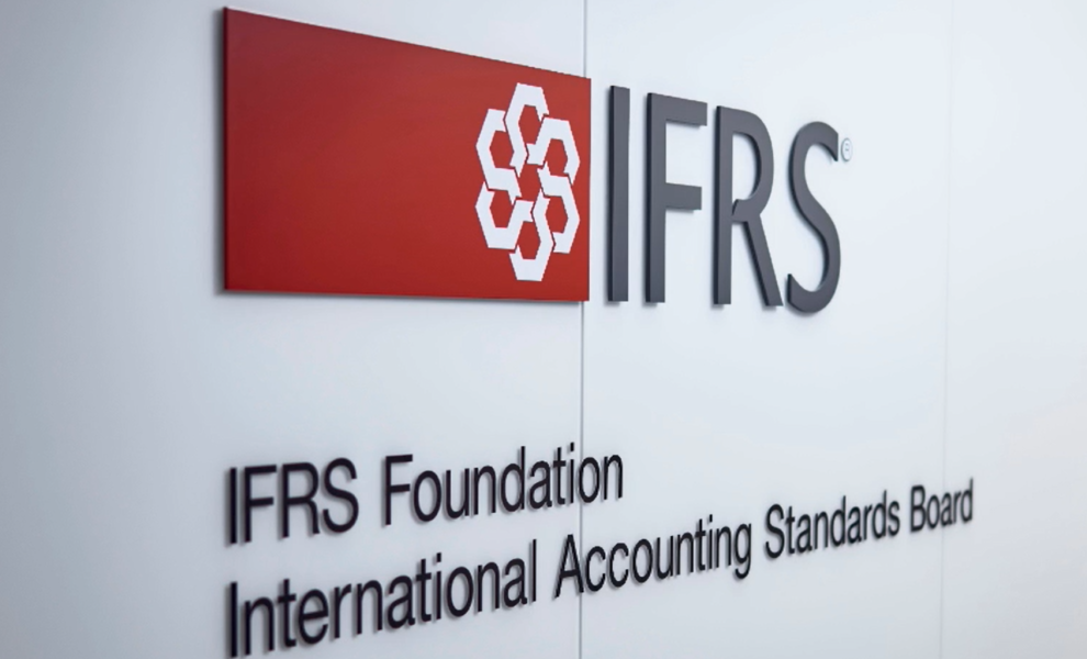 IFRS Foundation: Sam Woods στο τιμόνι του IASB και Steven Maijoor επικεφαλής των Trustees