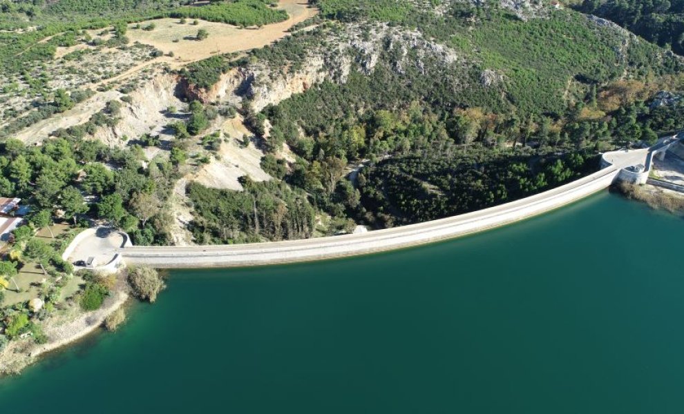 Πώς φτάνει το νερό στο ποτήρι μας; Η ΕΥΔΑΠ προσκαλεί τους μαθητές σε ένα δωρεάν ταξίδι εξερεύνησης στο Φράγμα του Μαραθώνα!