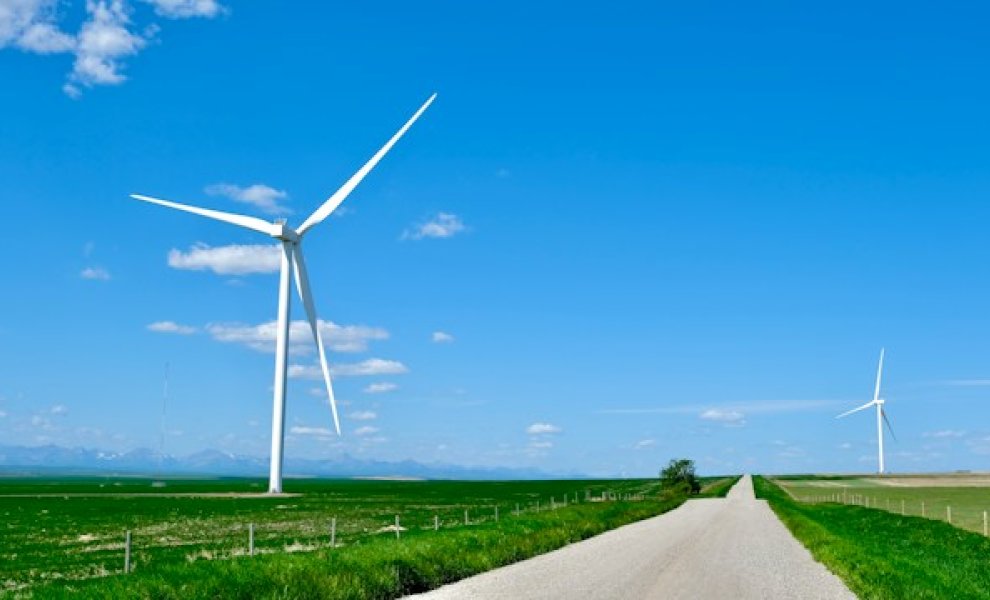 ΕΕ: Βιώσιμη και ανθεκτική κινητικότητα έως το 2030 – Στο τραπέζι επενδύσεις τουλάχιστον €100 δισ. στις μεταφορές