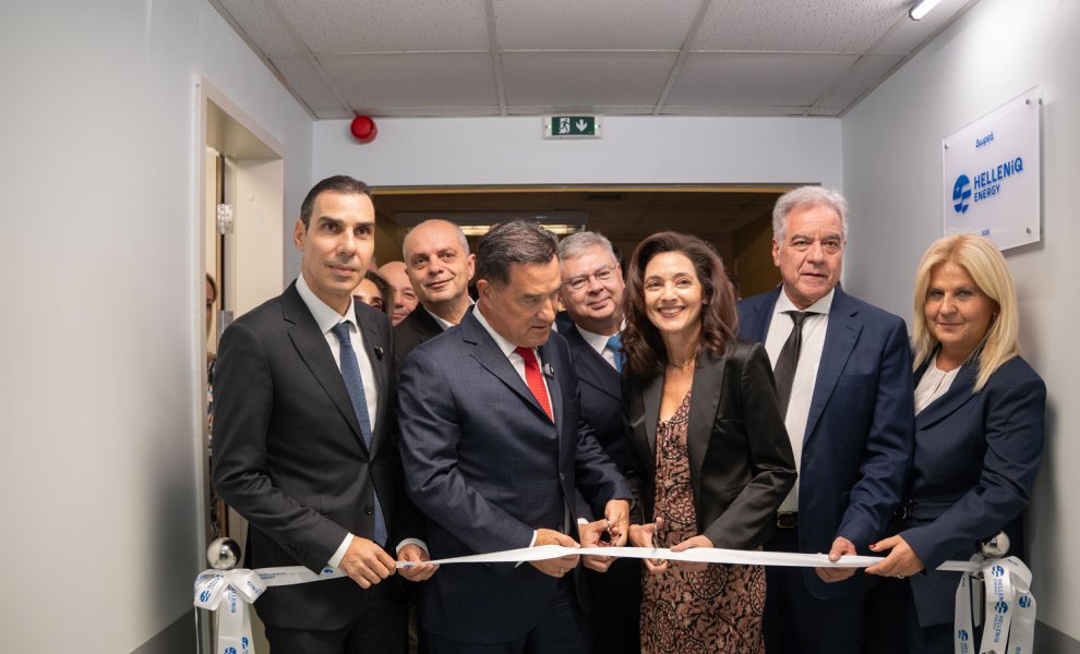 HELLENiQ ENERGY: Προσφορά νέου υπερσύγχρονου αγγειογράφου στο Πανεπιστημιακό Γενικό Νοσοκομείο Λάρισας
